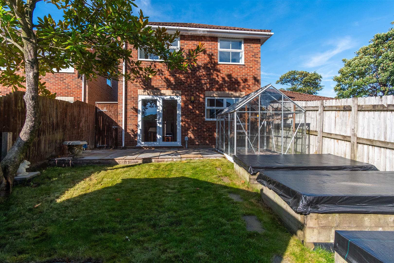 4 bed property in Whittle Park, Chorley